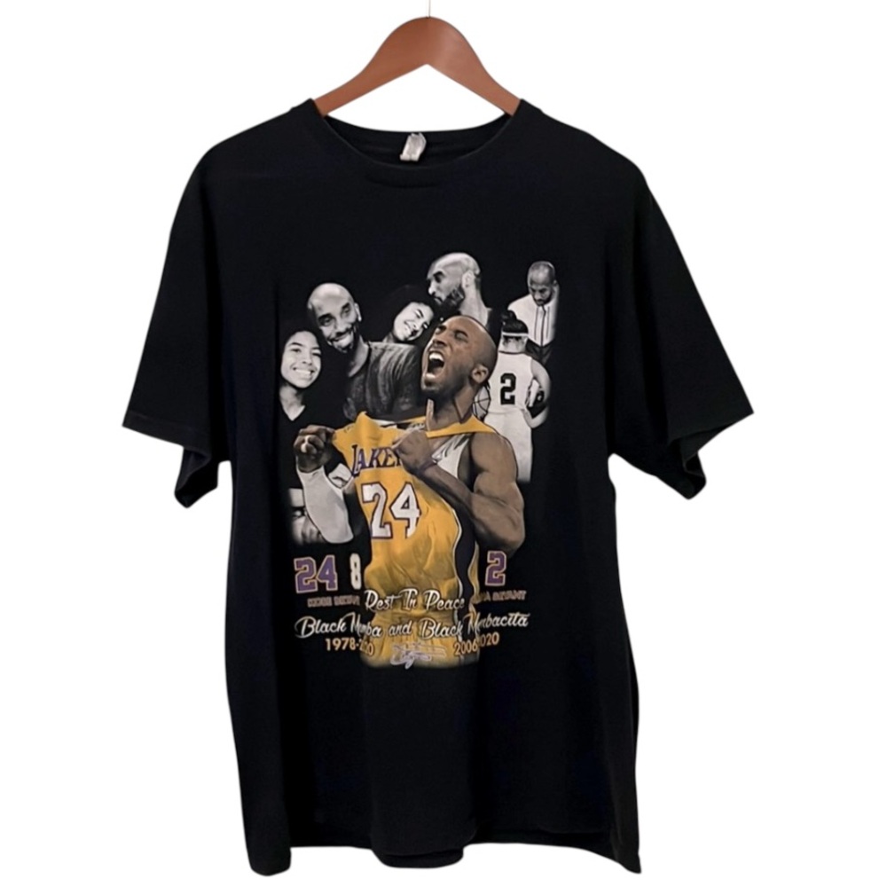 KOBE BRYANT Lakers T-Shirt Sz L (23”pit to pit)